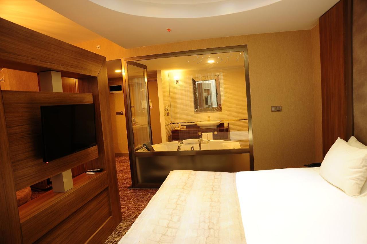 Bendis Hotel Halic Exteriör bild