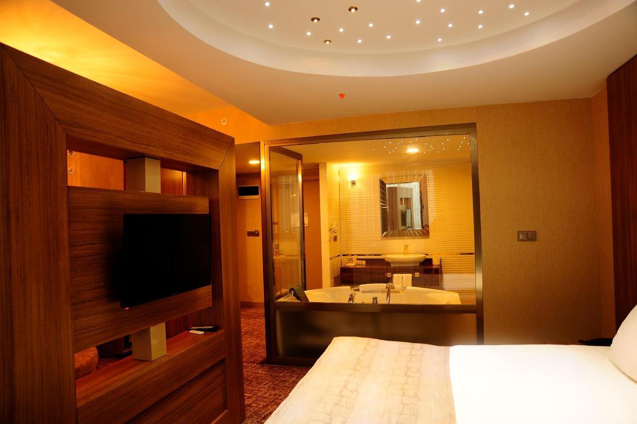 Bendis Hotel Halic Exteriör bild